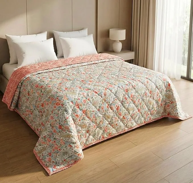 BSB HOME Ultrasonic Quilted AC Comforter 220 GSM Red and Offwhite