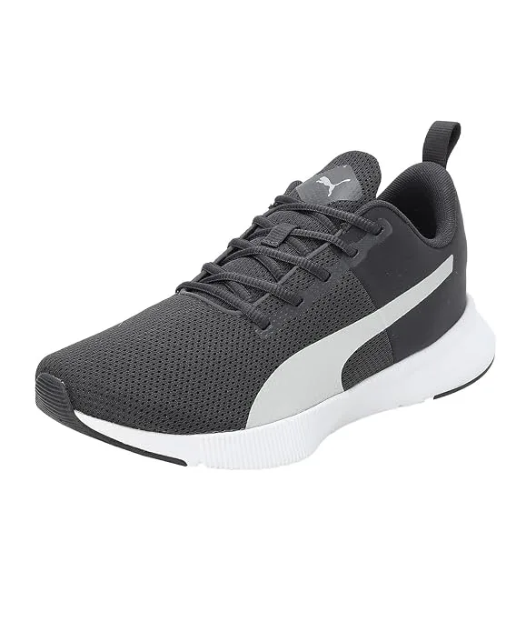 Puma Men Coarse Running Shoe in Asphalt‑Silver